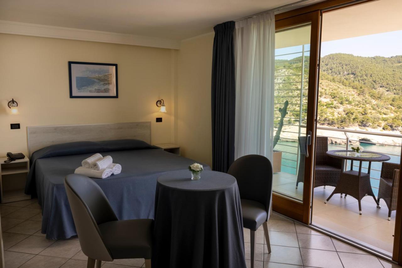 Pugnochiuso Resort Hotel Del Faro Vieste Exteriér fotografie