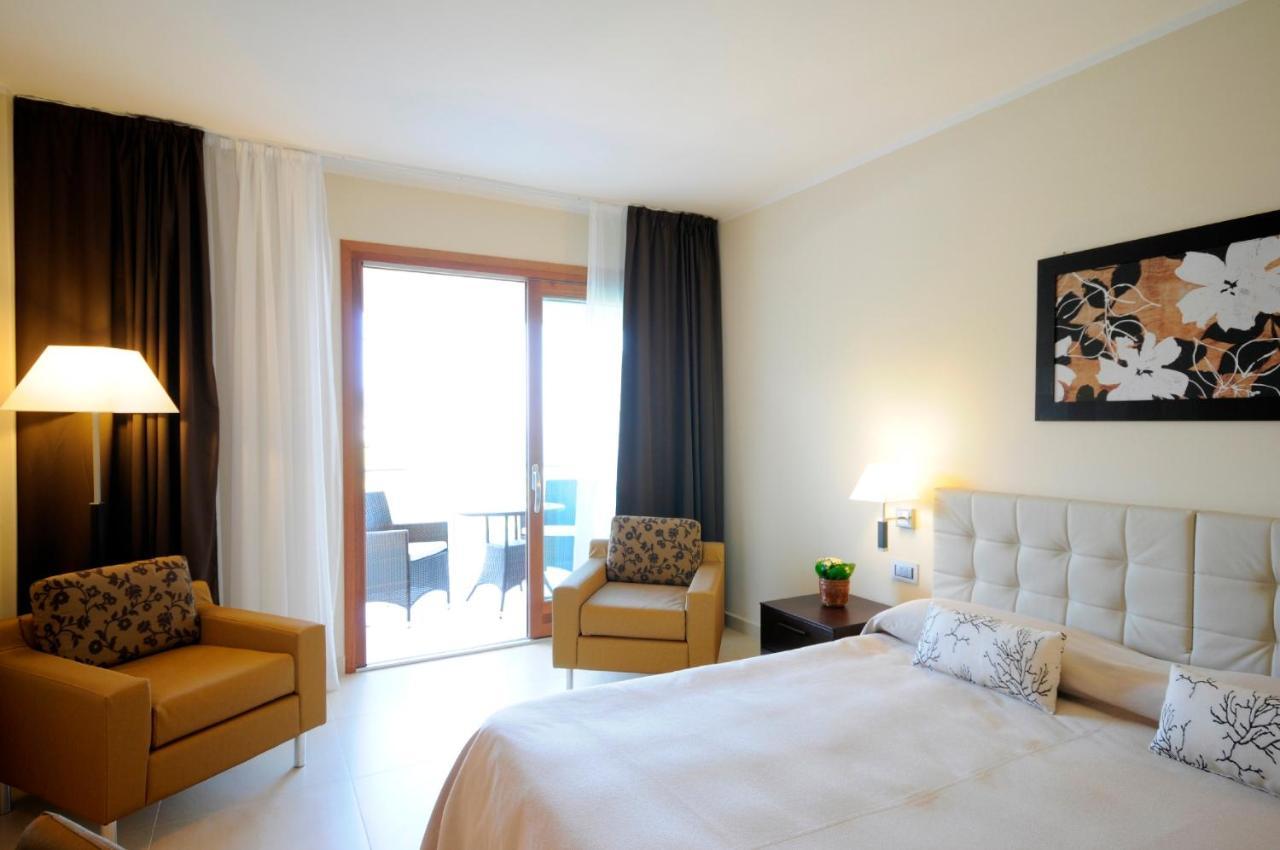 Pugnochiuso Resort Hotel Del Faro Vieste Exteriér fotografie